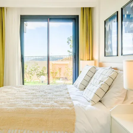 Cozy Flat With Backyard 5 Min To Marina Çeşme
