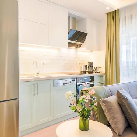 Apartman Cozy Flat With Backyard 5 Min To Marina