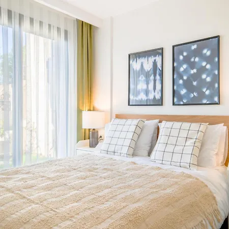 Cozy Flat With Backyard 5 Min To Marina Apartman