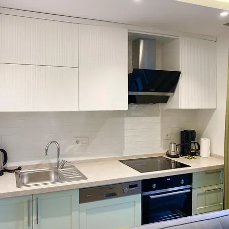 Διαμέρισμα Cozy Flat With Backyard 5 Min To Marina Çeşme